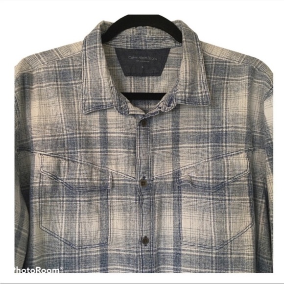 CALVIN KLEIN JEANS Button Down Shirt 
Blue and White
XL - Picture 4 of 6